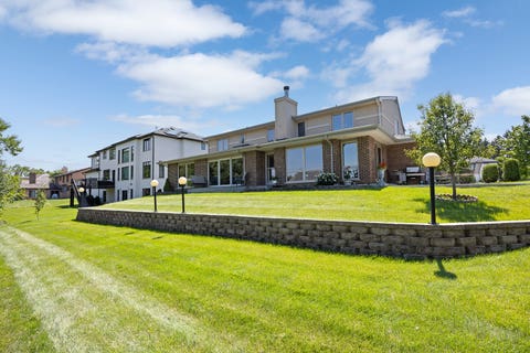 Tiny photo for 14 Hamilton Lane, Oak Brook, IL 60523 (MLS # 12697084)
