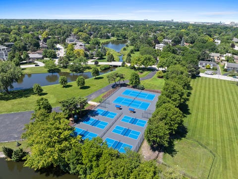 Tiny photo for 14 Hamilton Lane, Oak Brook, IL 60523 (MLS # 12697084)