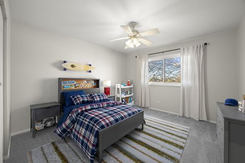 Tiny photo for 446 Manor Hill Lane, Lombard, IL 60148 (MLS # 12504532)