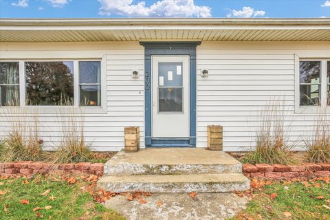 Tiny photo for 200 N Lincoln Street, Thomasboro, IL 61878 (MLS # 12511436)