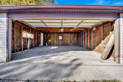 Tiny photo for Calumet Park, IL 60827 (MLS # 12526805)