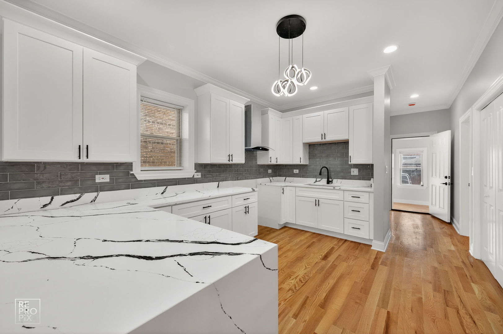 8111 S Throop Street