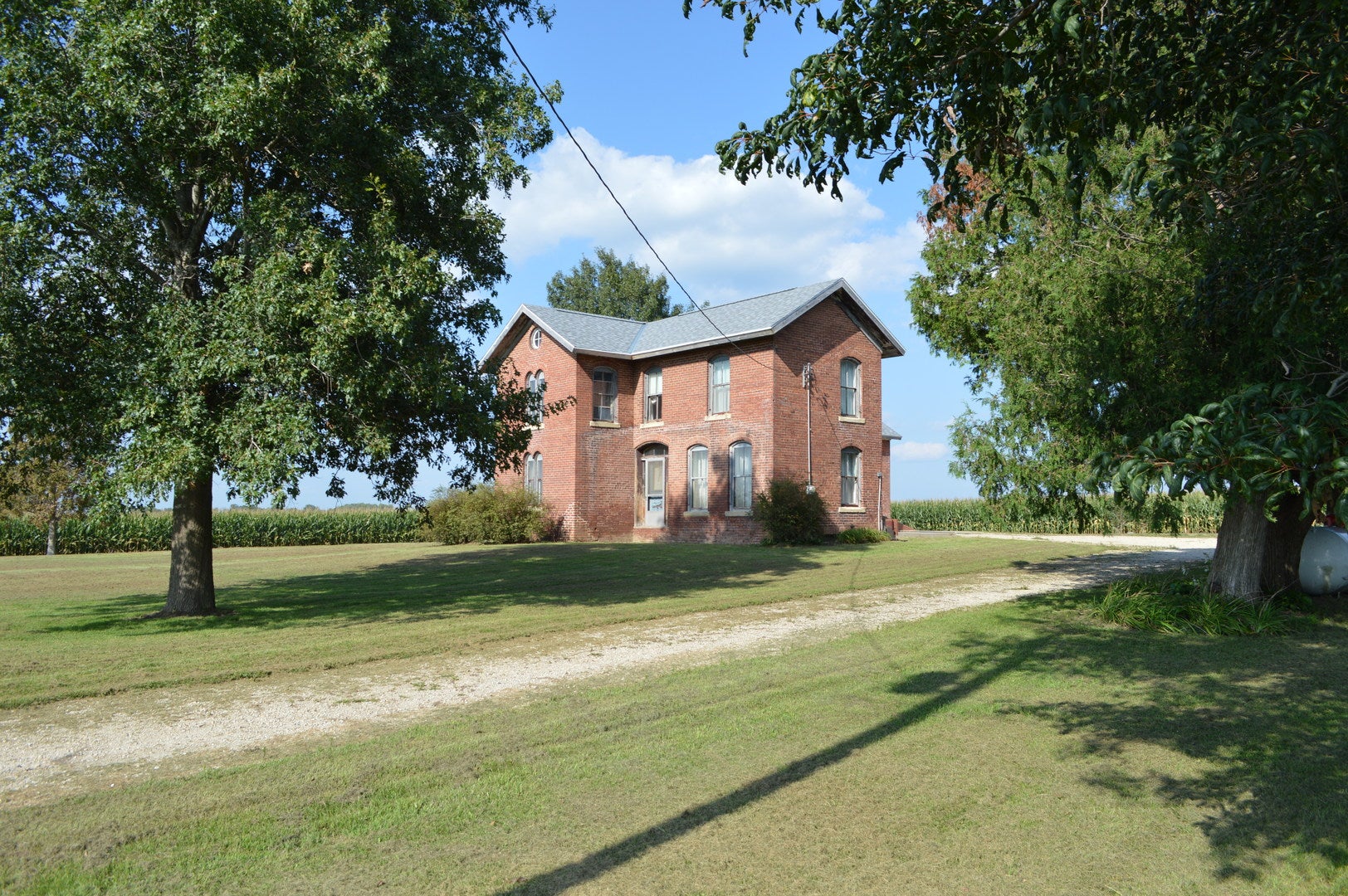 27690 3000 East Street