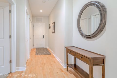 Tiny photo for 2671 Stone Circle #103, Geneva, IL 60134 (MLS # 12625381)