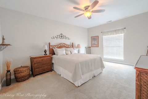 Tiny photo for 2671 Stone Circle #103, Geneva, IL 60134 (MLS # 12625381)