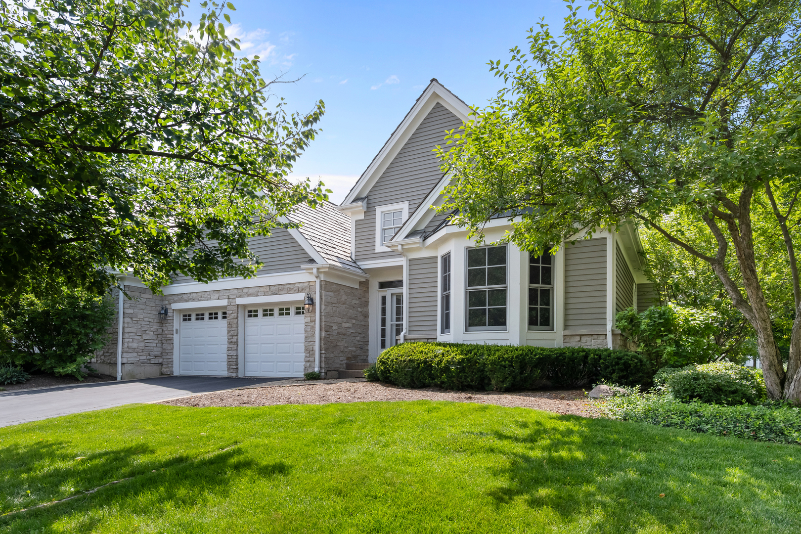 130 S Bradford Court
