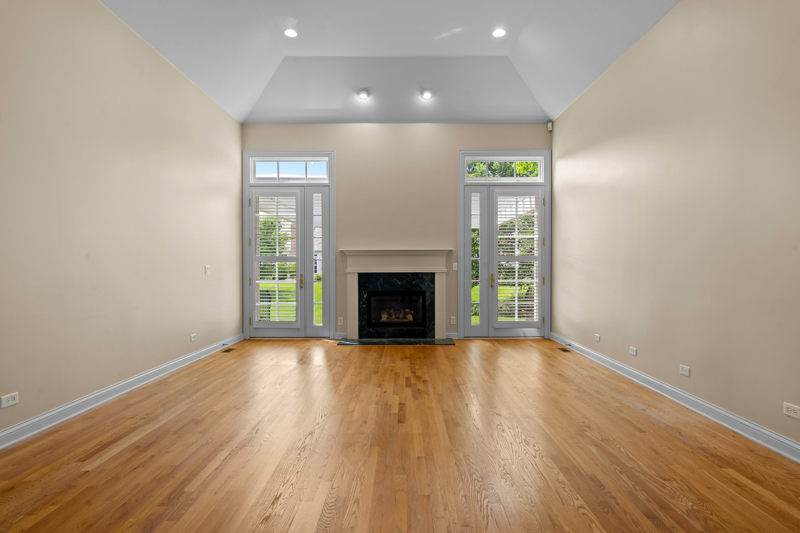 130 S Bradford Court