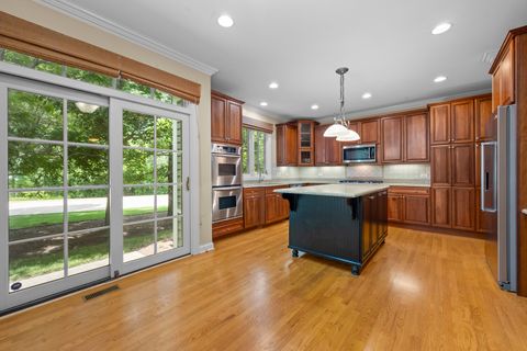 Tiny photo for 130 S Bradford Court, Lake Forest, IL 60045 (MLS # 12701354)