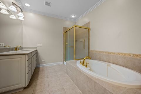 Tiny photo for 130 S Bradford Court, Lake Forest, IL 60045 (MLS # 12701354)