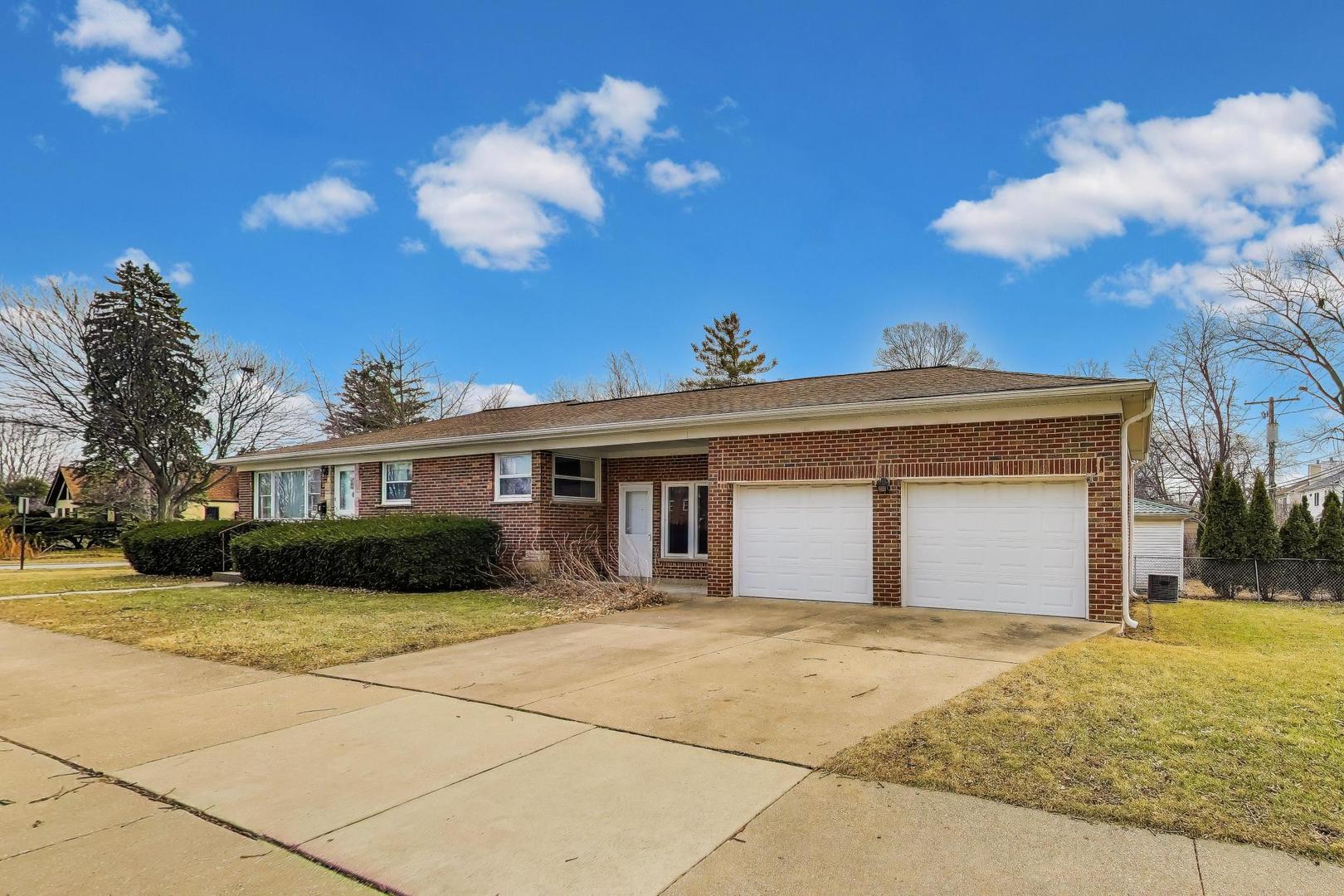 320 N Prospect Manor Avenue