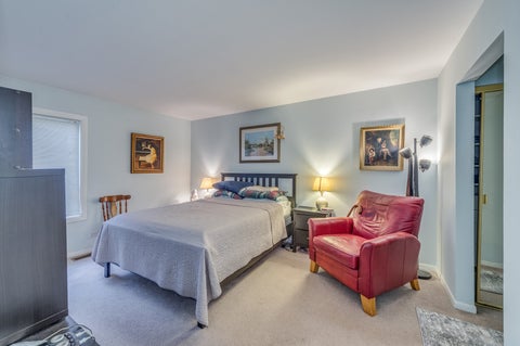 Tiny photo for 7236 Cottonwood Court #B, Willowbrook, IL 60527 (MLS # 12742019)