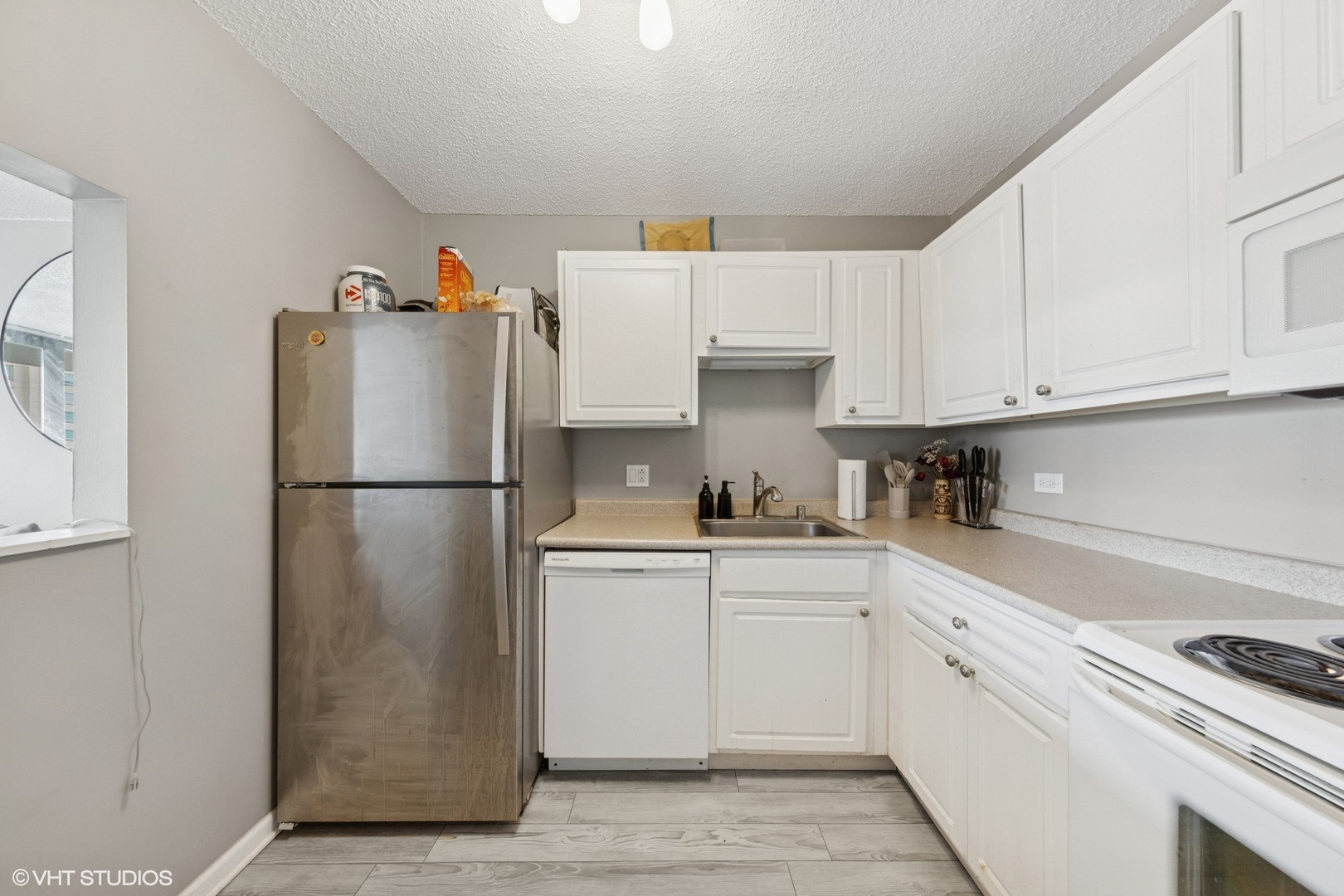 10 E Ontario Street 2806