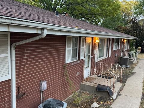 Tiny photo for 907 21st Street, Rockford, IL 61108 (MLS # 12524422)