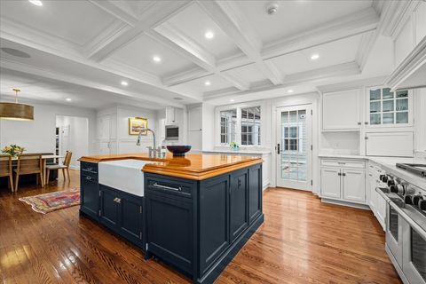 Tiny photo for 2335 Pebblefork Lane, Northfield, IL 60093 (MLS # 12603397)