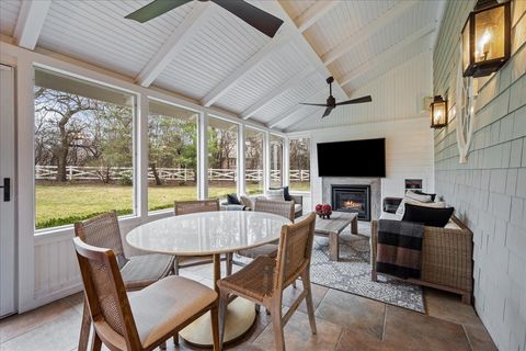 Tiny photo for 2335 Pebblefork Lane, Northfield, IL 60093 (MLS # 12603397)