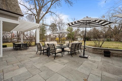 Tiny photo for 2335 Pebblefork Lane, Northfield, IL 60093 (MLS # 12603397)