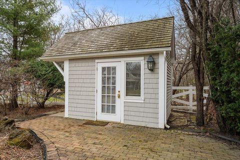 Tiny photo for 2335 Pebblefork Lane, Northfield, IL 60093 (MLS # 12603397)