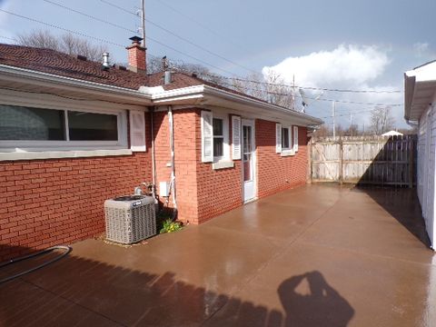 Tiny photo for 4512 24th Avenue, Rock Island, IL 60201 (MLS # 12608728)