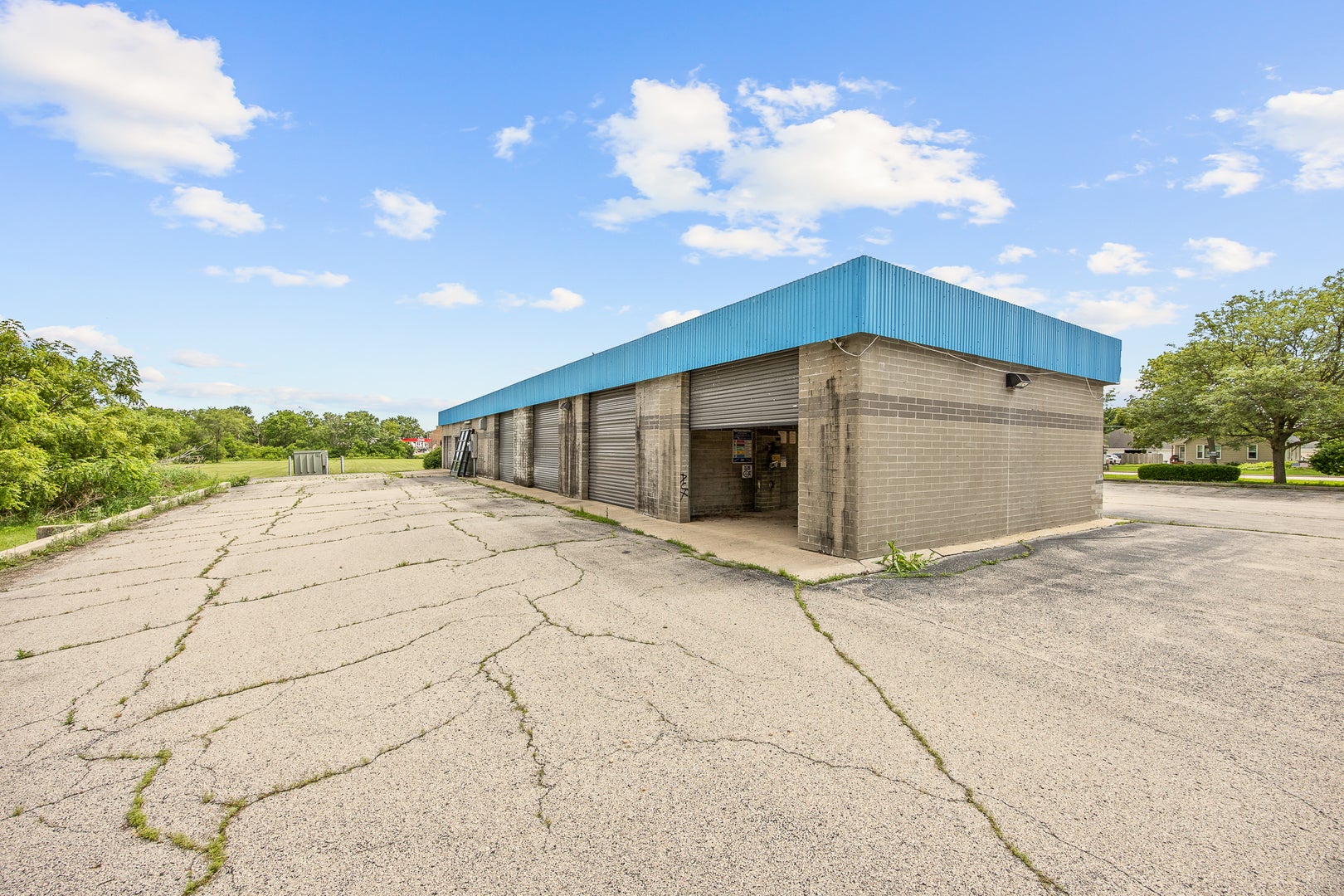 310 W North Street