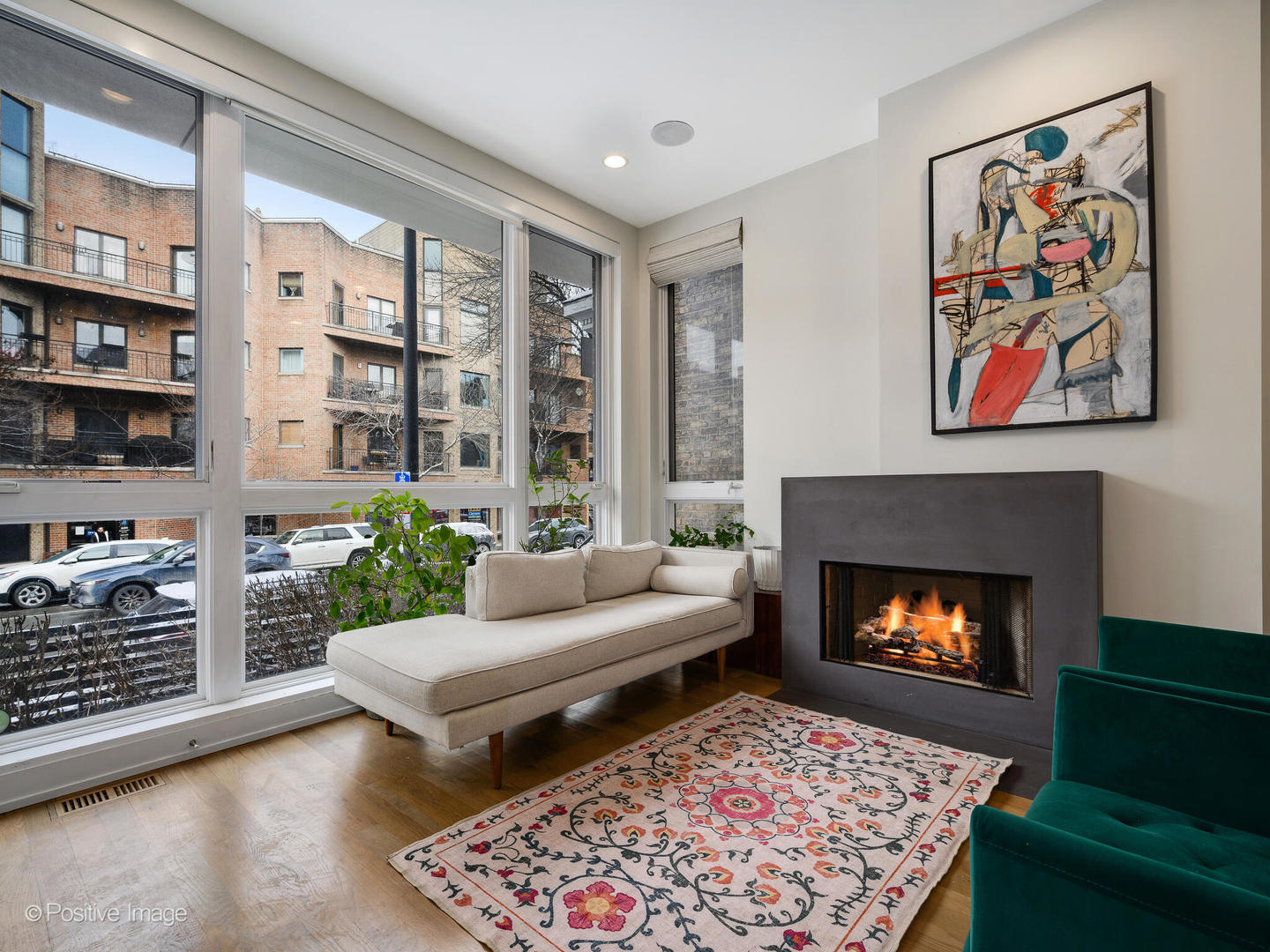 2239 W Armitage Avenue 1