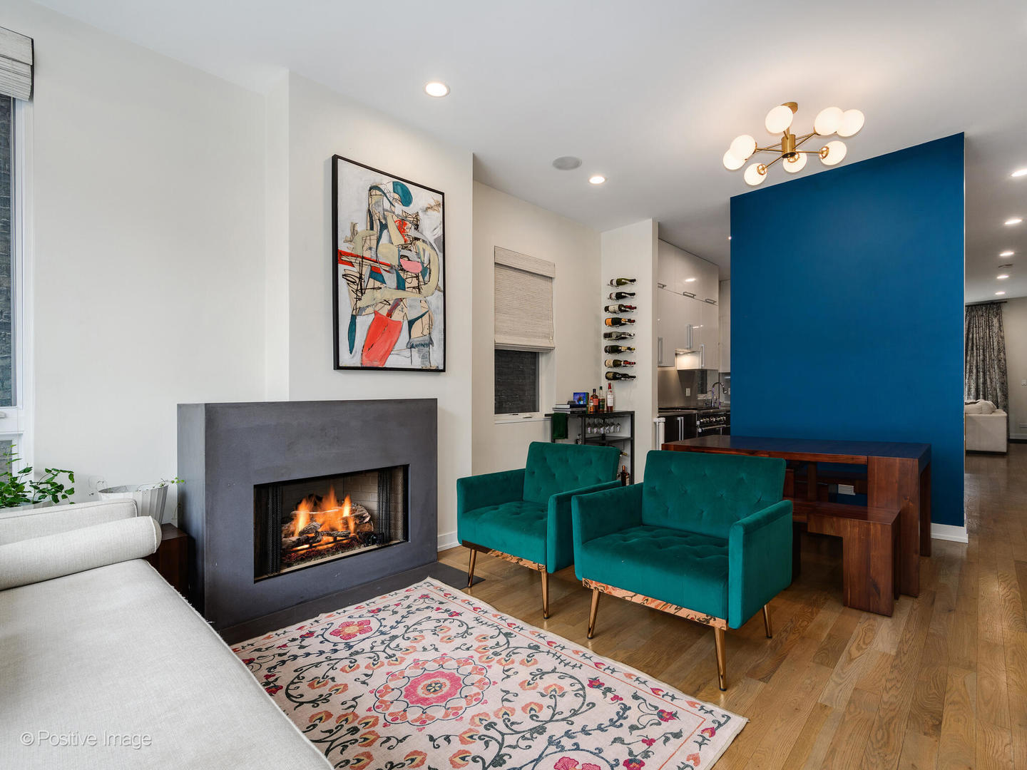 2239 W Armitage Avenue 1