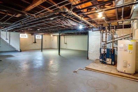 Tiny photo for 12001 Greenwood Avenue, Blue Island, IL 60406 (MLS # 12545384)