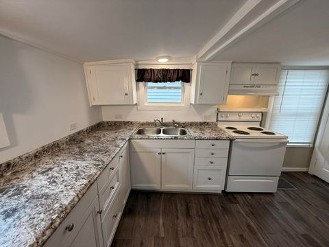 Tiny photo for 426 N Pleasant Street, Princeton, IL 61356 (MLS # 12615813)