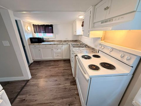 Tiny photo for 426 N Pleasant Street, Princeton, IL 61356 (MLS # 12615813)