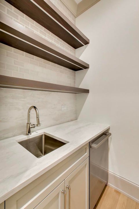 Tiny photo for 1910 W Fletcher Street, Chicago, IL 60657 (MLS # 12660127)