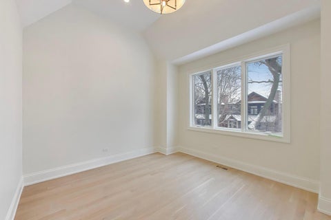 Tiny photo for 1910 W Fletcher Street, Chicago, IL 60657 (MLS # 12660127)