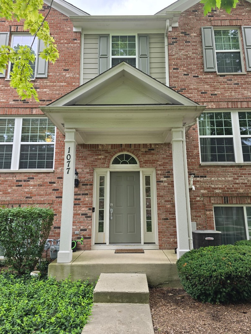 1077 Crane Point