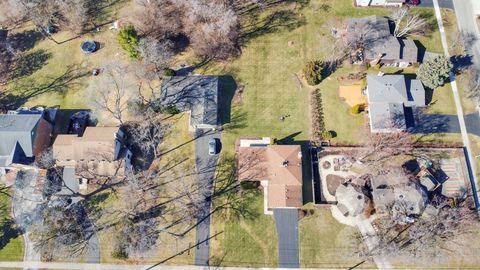 Tiny photo for 6106 Western Avenue, Willowbrook, IL 60527 (MLS # 12579903)