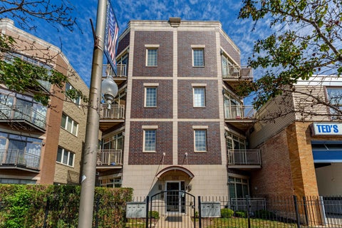 Photo of 7930 W Grand Avenue #3W, Elmwood Park, IL 60707 (MLS # 12763070)