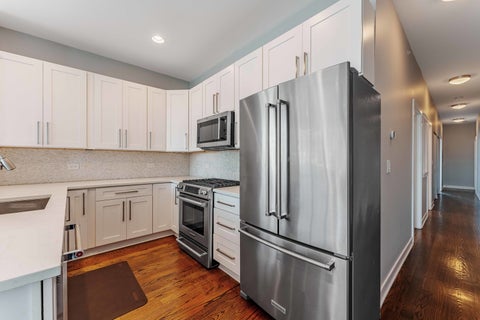 Tiny photo for 7930 W Grand Avenue #3W, Elmwood Park, IL 60707 (MLS # 12763070)
