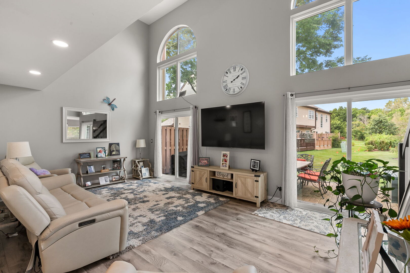 345 Ascot Lane