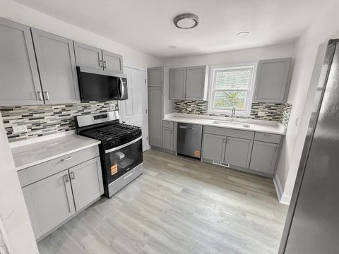 Tiny photo for 16339 State Street, South Holland, IL 60473 (MLS # 12488004)