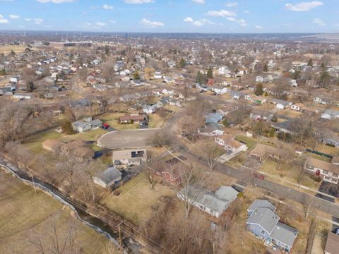 Tiny photo for 127 Monticello Circle, Bolingbrook, IL 60440 (MLS # 12568445)