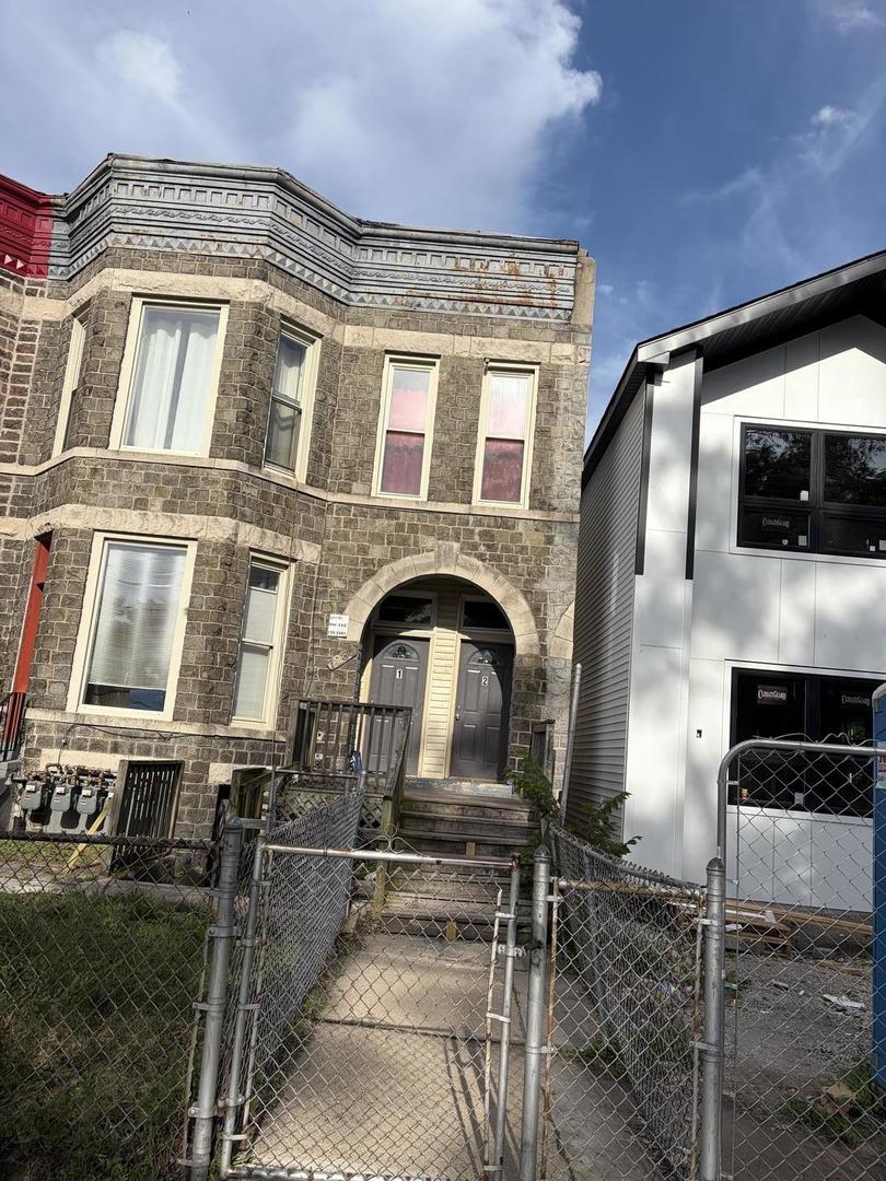 Photo 1 of 4 — 7230 S Wentworth Avenue, Chicago, IL 60621