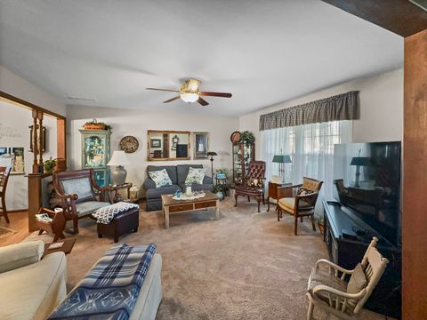 Tiny photo for 447 S Ralph Street, Watseka, IL 60970 (MLS # 12569905)