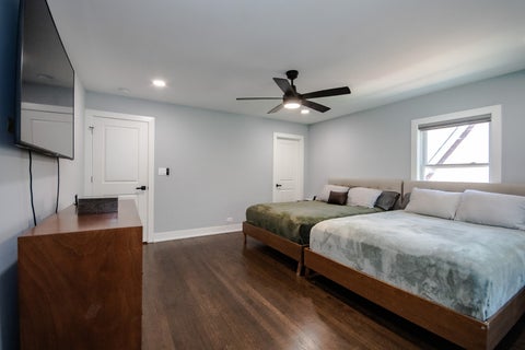 Tiny photo for 6630 N Trumbull Avenue, Lincolnwood, IL 60712 (MLS # 12743502)
