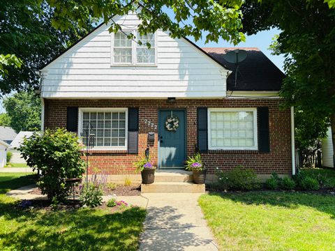 2222 Greenwood Avenue Rockford IL 61107