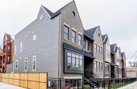 Tiny photo for 1015 E 43rd Street, Chicago, IL 60653 (MLS # 12481147)