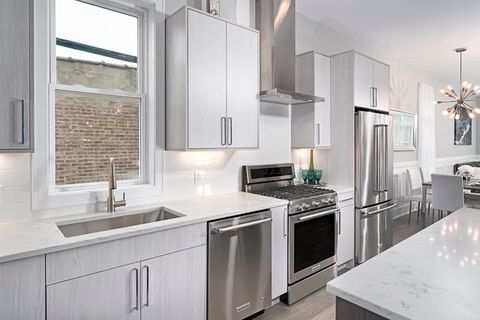 Tiny photo for 1015 E 43rd Street, Chicago, IL 60653 (MLS # 12481147)