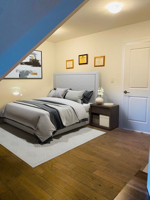 Tiny photo for 1015 E 43rd Street, Chicago, IL 60653 (MLS # 12481147)
