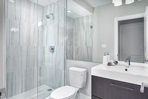 Tiny photo for 1015 E 43rd Street, Chicago, IL 60653 (MLS # 12481147)