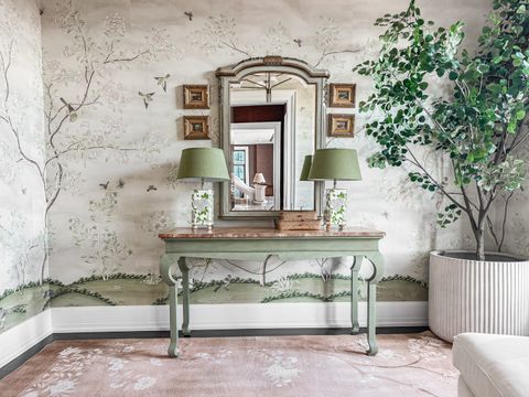 Tiny photo for 2350 N Orchard Street #701, Chicago, IL 60614 (MLS # 12604806)