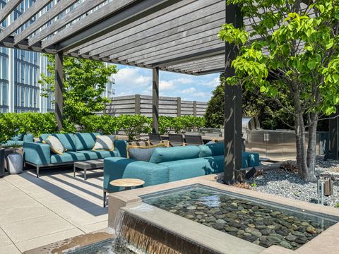 Tiny photo for 2350 N Orchard Street #701, Chicago, IL 60614 (MLS # 12604806)