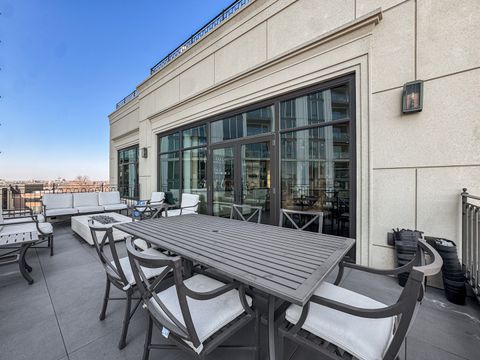 Tiny photo for 2350 N Orchard Street #701, Chicago, IL 60614 (MLS # 12604806)