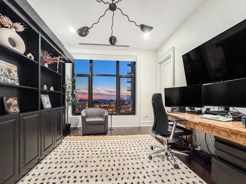 Tiny photo for 2350 N Orchard Street #701, Chicago, IL 60614 (MLS # 12604806)