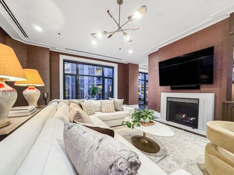 Tiny photo for 2350 N Orchard Street #701, Chicago, IL 60614 (MLS # 12604806)